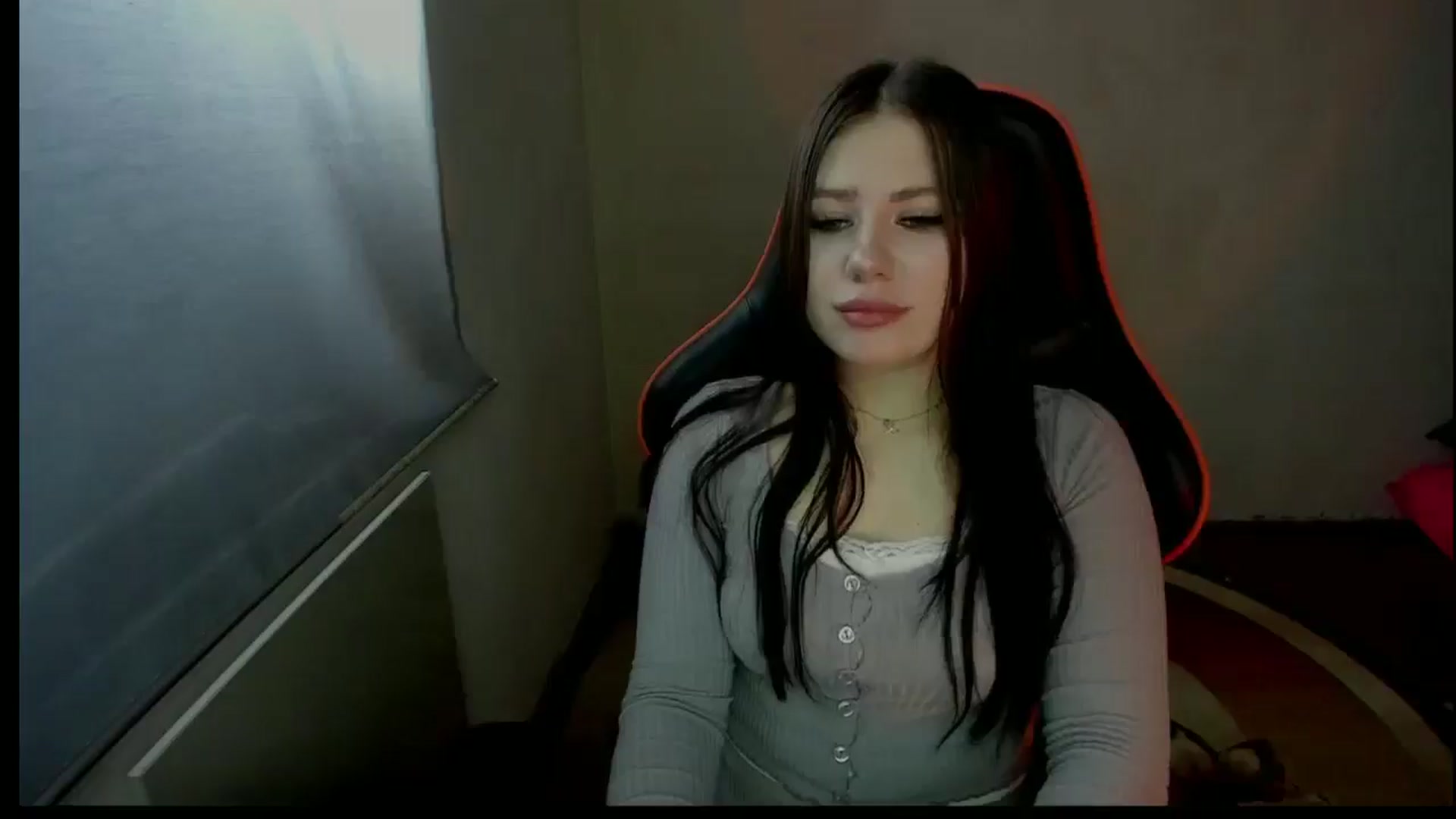Gallery image thumbnail from FlyingDream's myfreecams stream on, 01/06/2025, 09:51 image 8 of 20