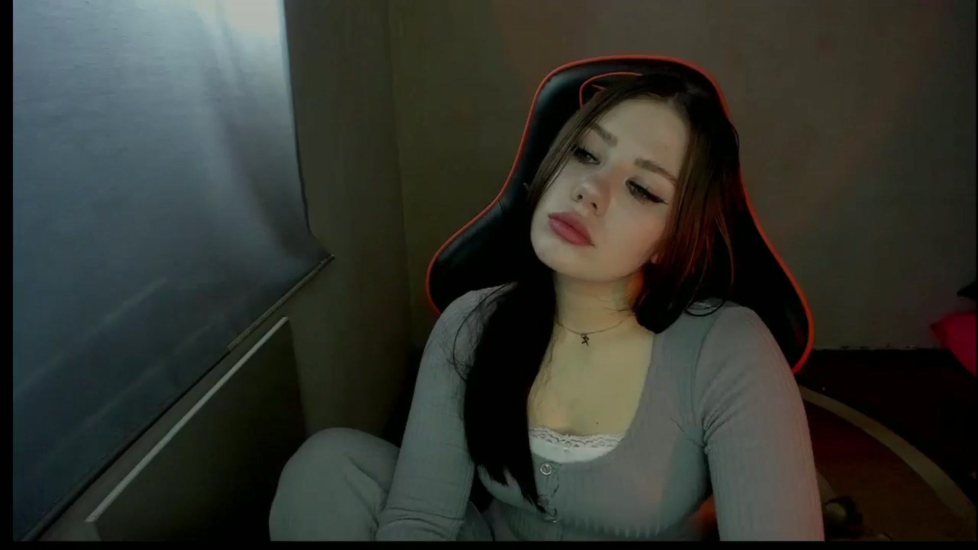 Gallery image thumbnail from FlyingDream's myfreecams stream on, 01/06/2025, 09:51 image 19 of 20