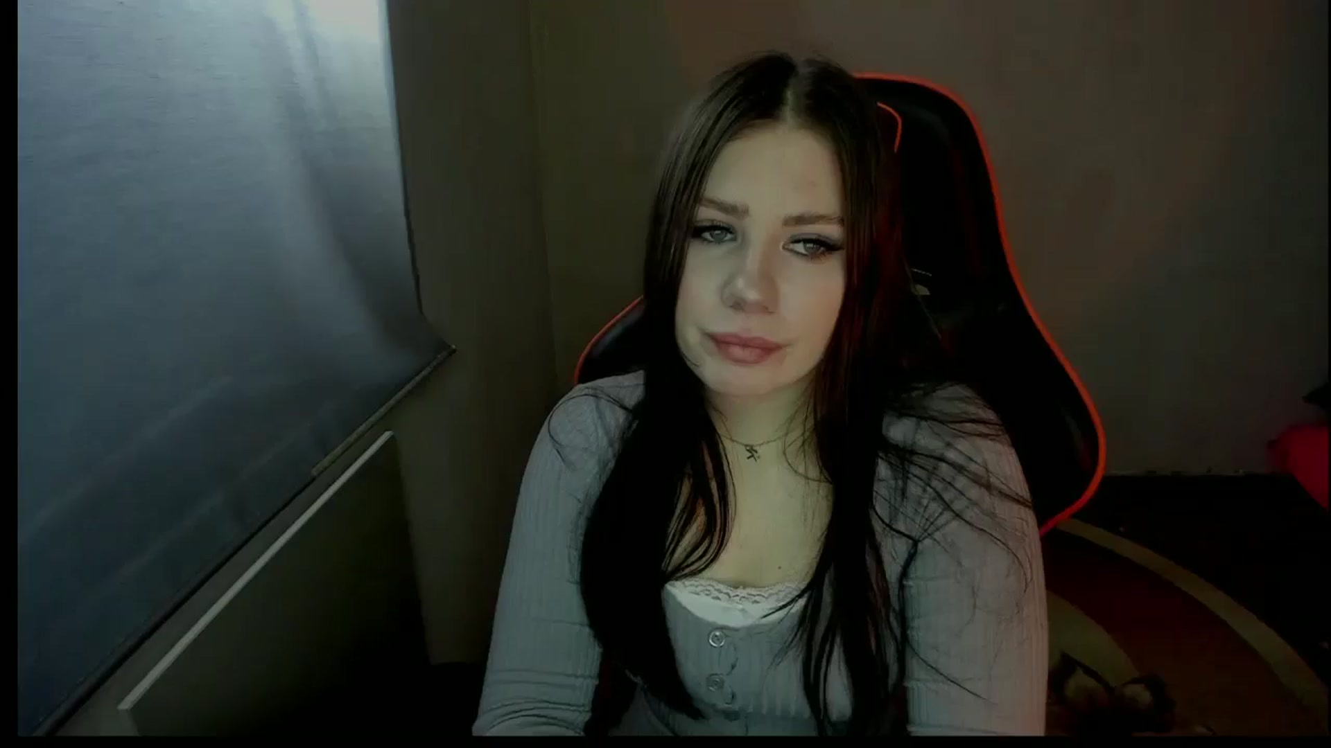 Gallery image thumbnail from FlyingDream's myfreecams stream on, 01/06/2025, 09:51 image 2 of 20