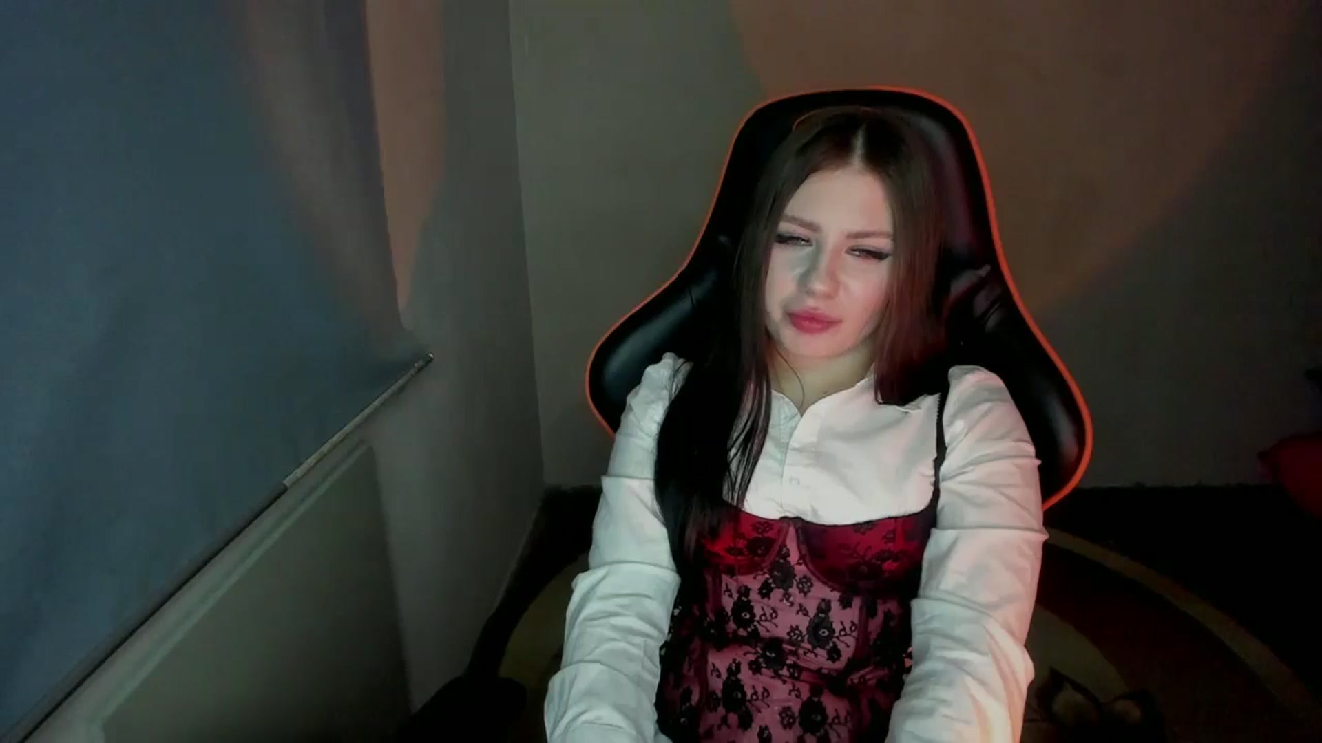 Gallery image thumbnail from FlyingDream's myfreecams stream on, 01/07/2025, 19:49 image 6 of 20