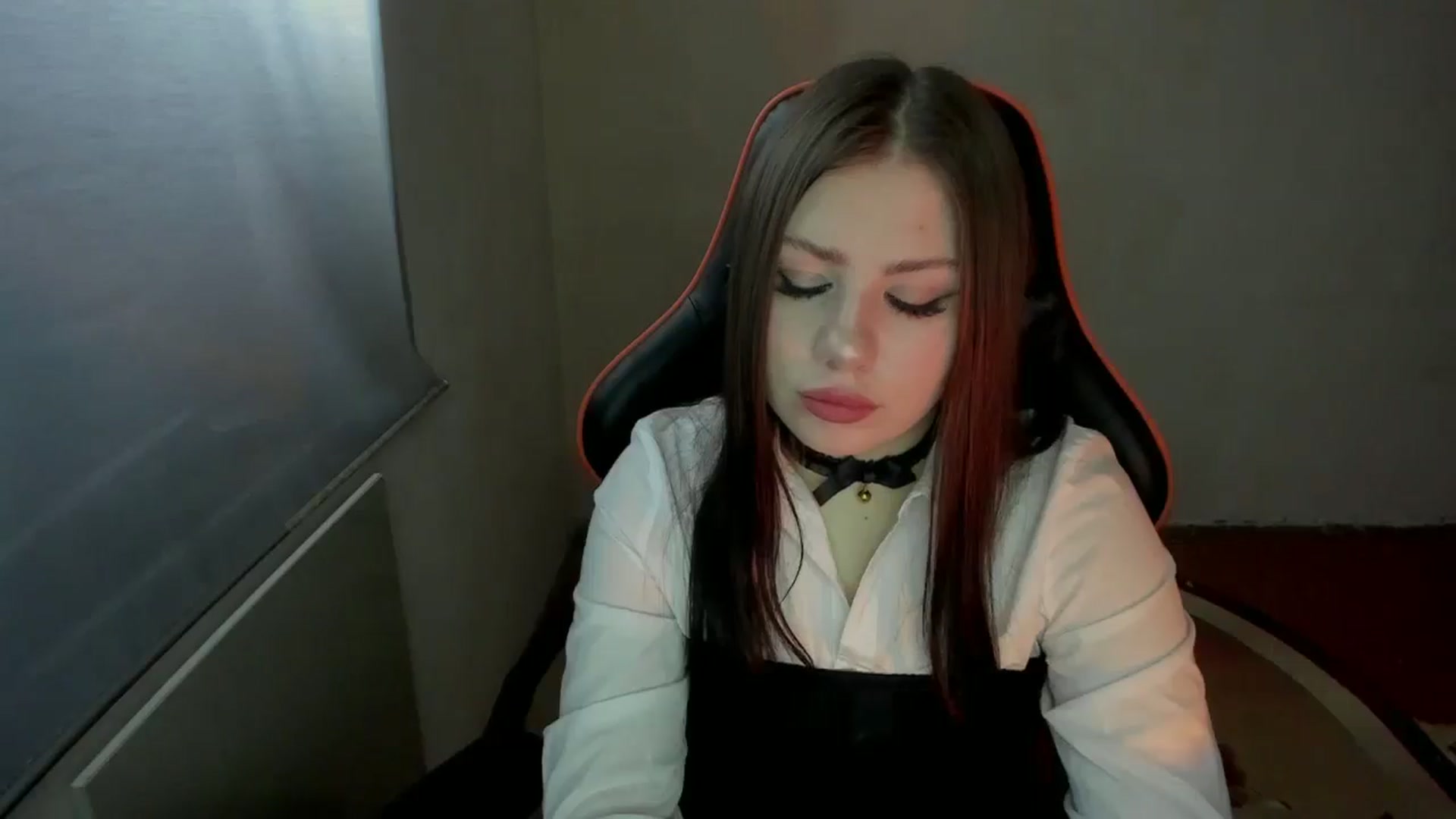 Gallery image thumbnail from FlyingDream's myfreecams stream on, 01/10/2025, 12:10 image 9 of 20