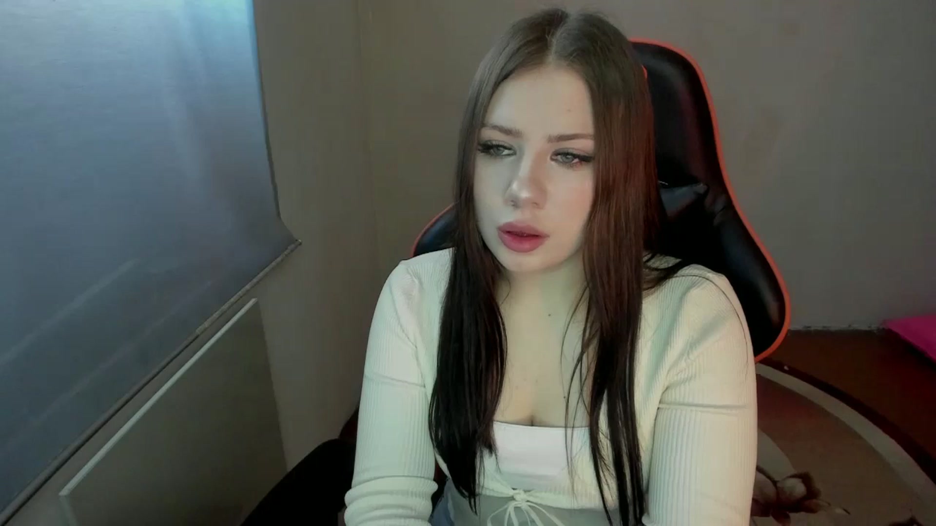 Gallery image thumbnail from FlyingDream's myfreecams stream on, 01/12/2025, 11:14 image 15 of 20