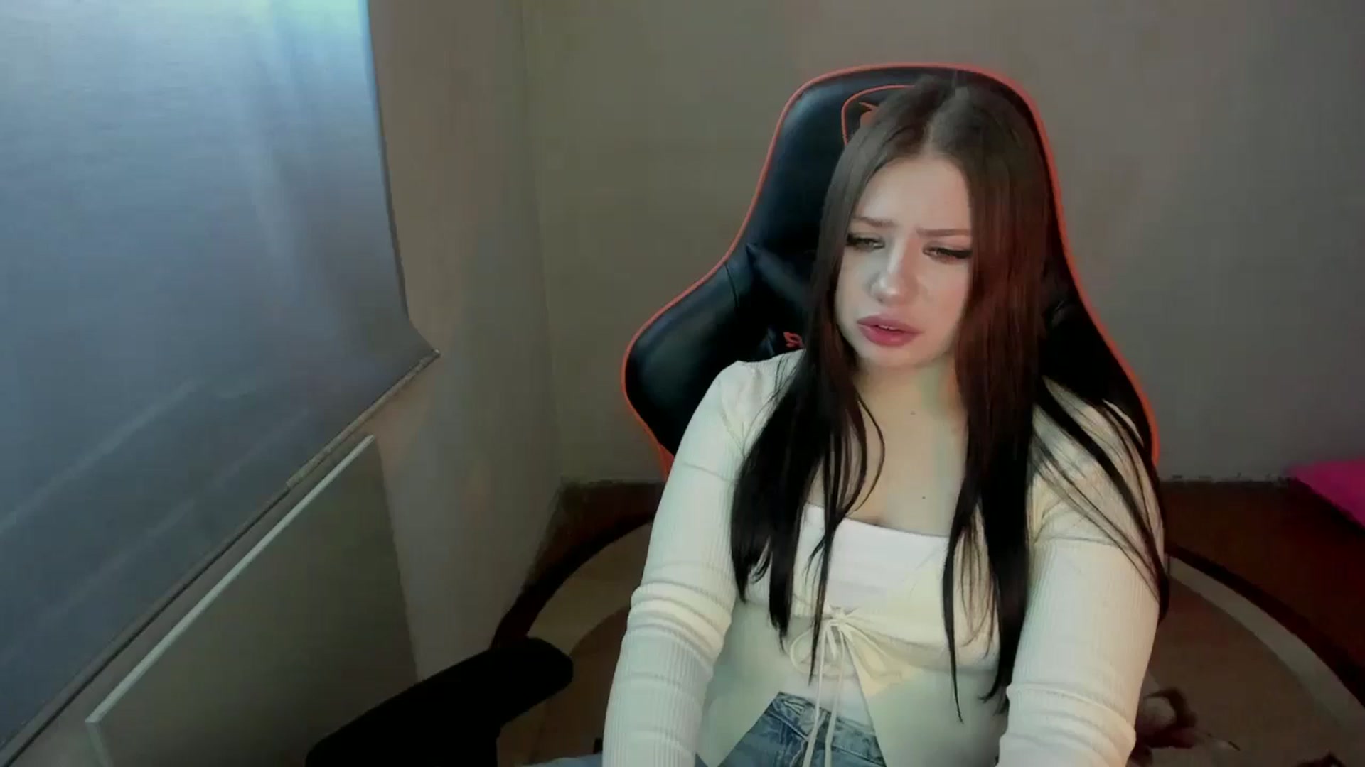 Gallery image thumbnail from FlyingDream's myfreecams stream on, 01/12/2025, 12:21 image 6 of 20