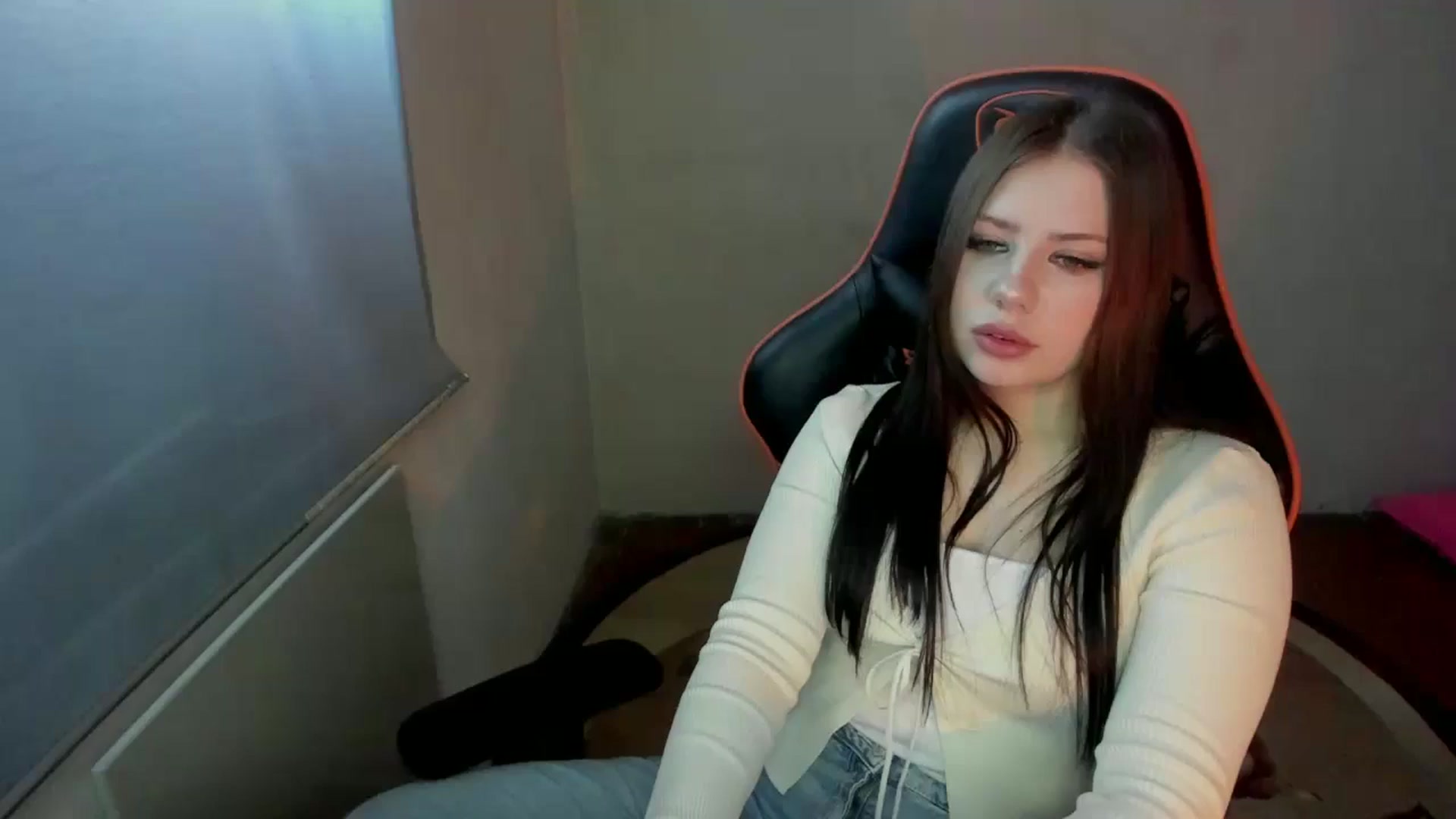 Gallery image thumbnail from FlyingDream's myfreecams stream on, 01/12/2025, 12:39 image 7 of 20