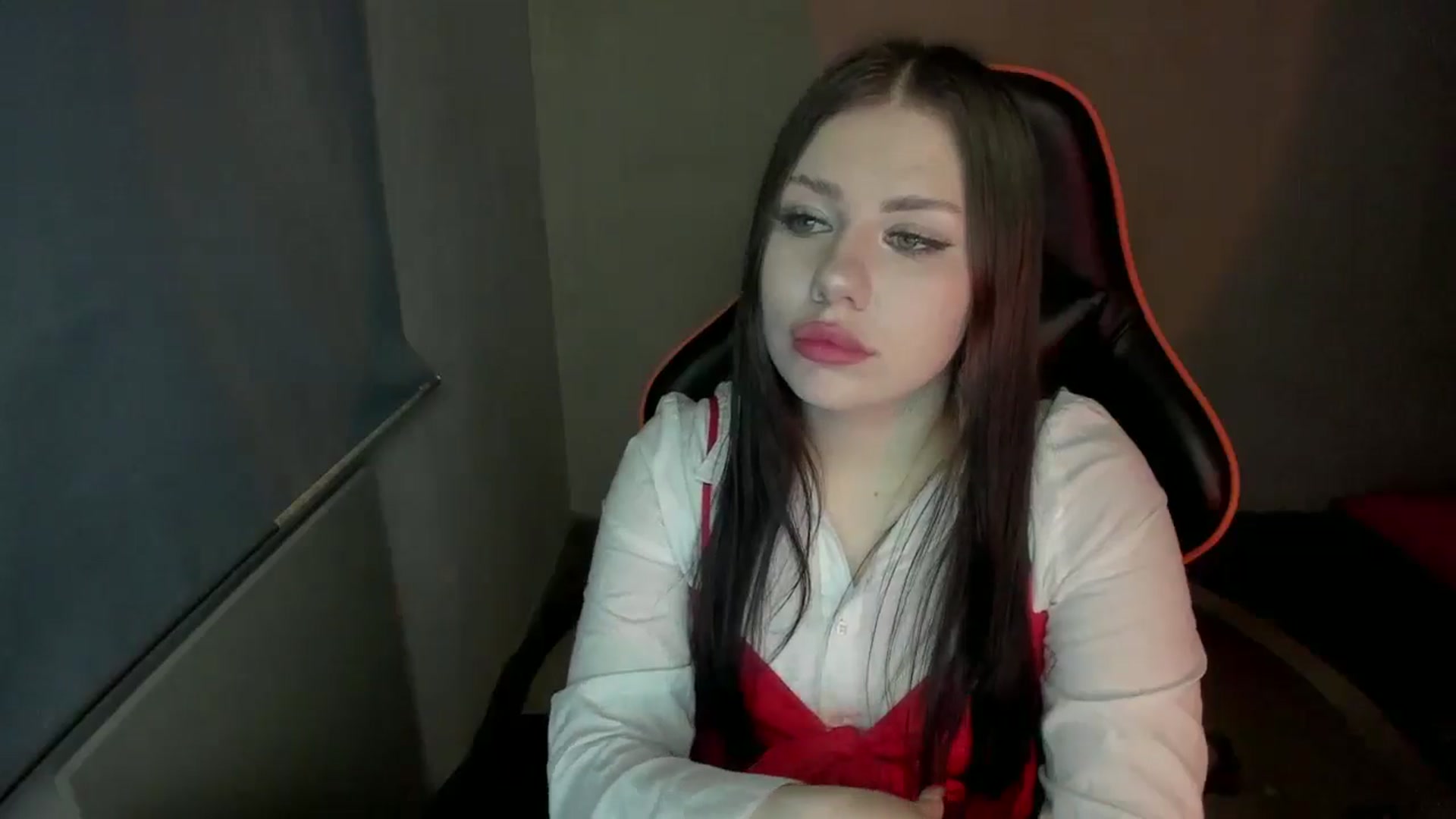 Gallery image thumbnail from FlyingDream's myfreecams stream on, 01/13/2025, 14:59 image 10 of 20