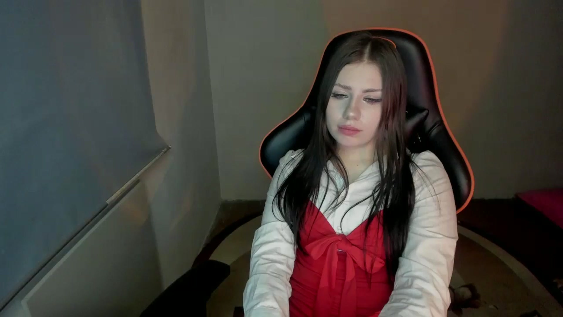 Gallery image thumbnail from FlyingDream's myfreecams stream on, 01/13/2025, 16:25 image 16 of 20