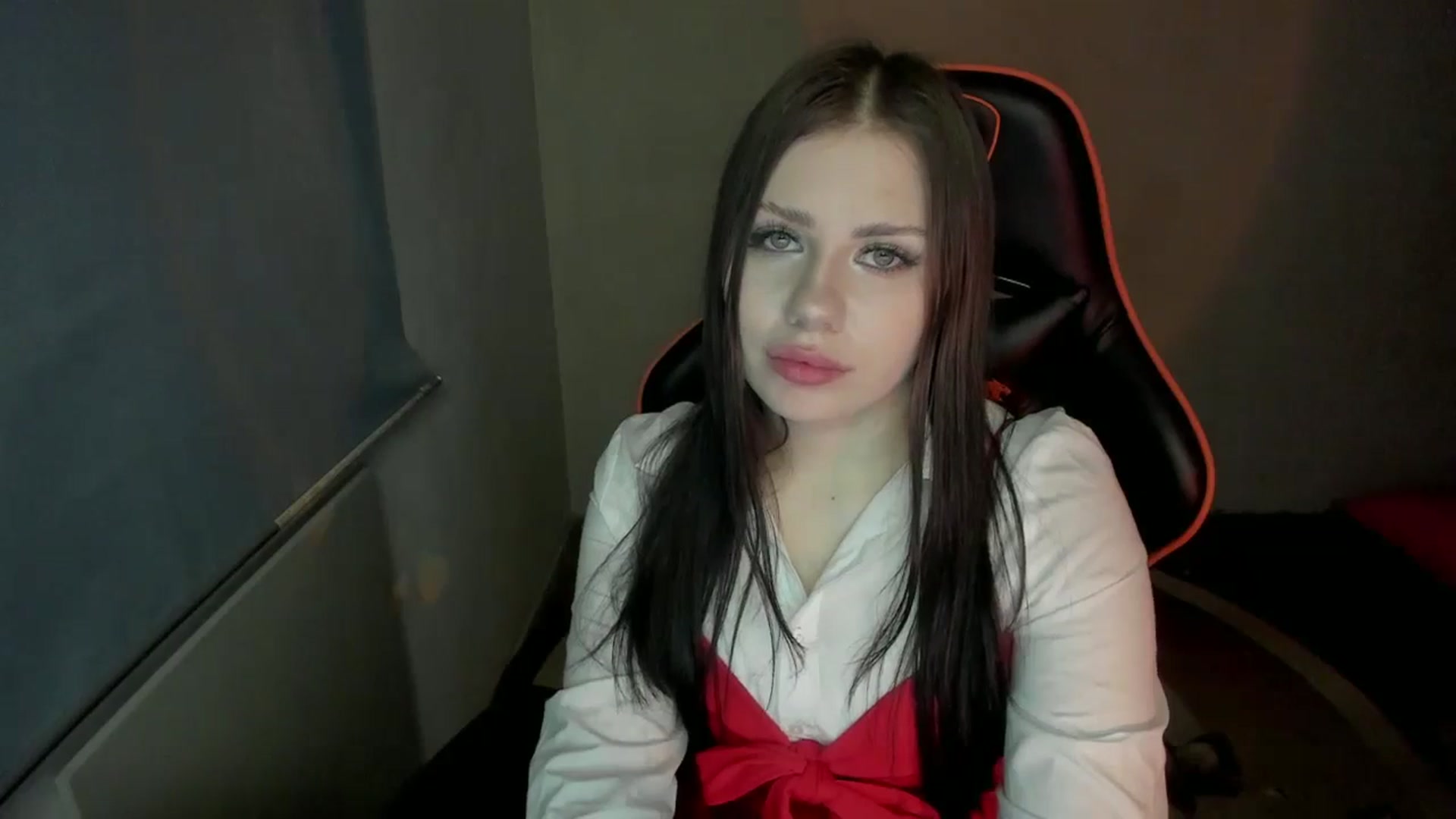 Gallery image thumbnail from FlyingDream's myfreecams stream on, 01/13/2025, 16:25 image 20 of 20