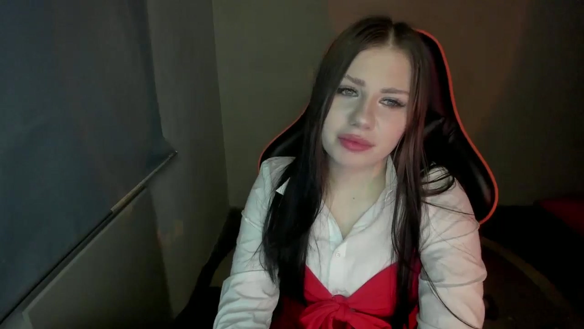 Gallery image thumbnail from FlyingDream's myfreecams stream on, 01/13/2025, 16:25 image 2 of 20