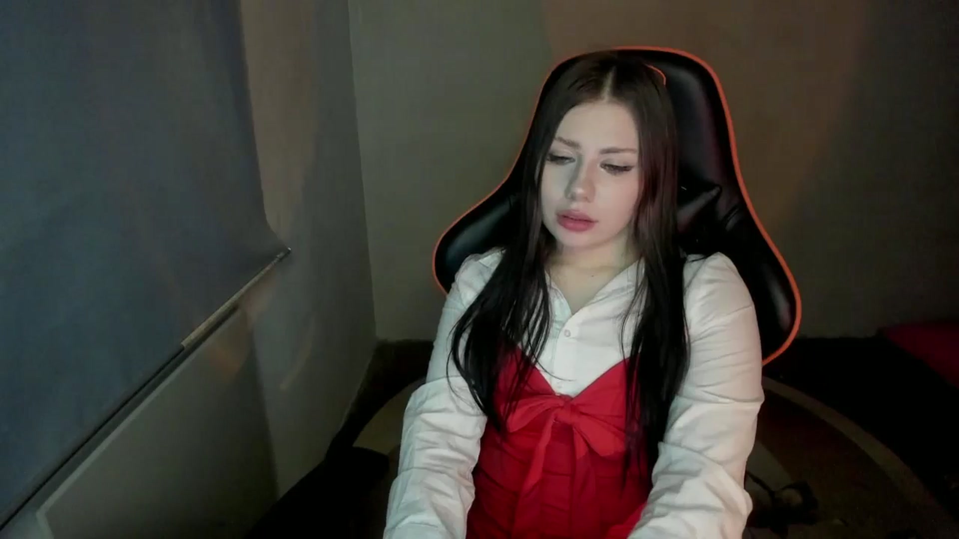 Gallery image thumbnail from FlyingDream's myfreecams stream on, 01/13/2025, 16:25 image 13 of 20