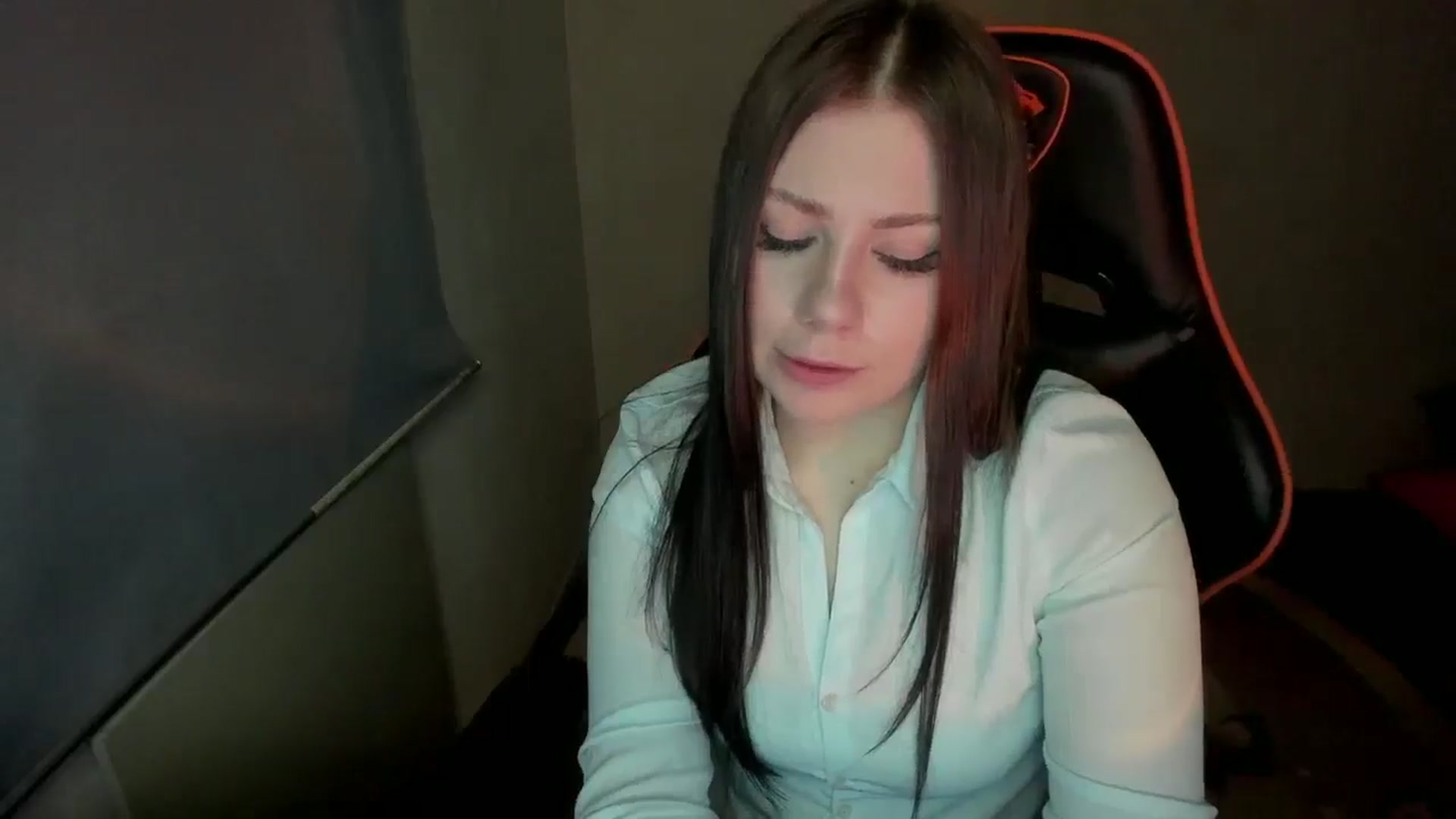 Gallery image thumbnail from FlyingDream's myfreecams stream on, 01/16/2025, 16:25 image 19 of 20