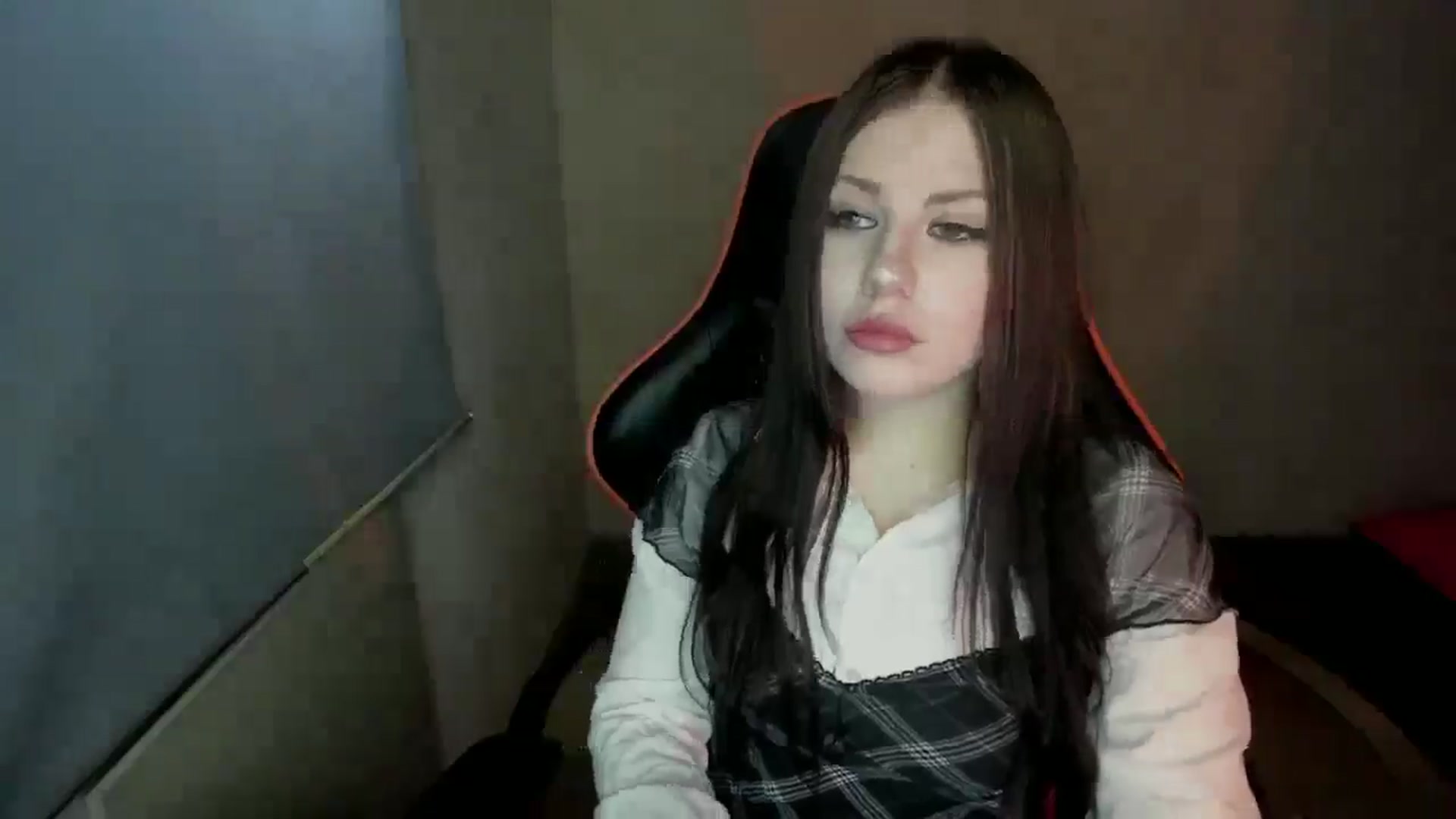 Gallery image thumbnail from FlyingDream's myfreecams stream on, 01/18/2025, 13:49 image 12 of 20