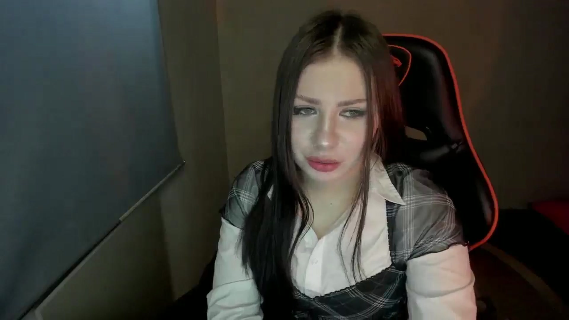 Gallery image thumbnail from FlyingDream's myfreecams stream on, 01/18/2025, 13:49 image 7 of 20