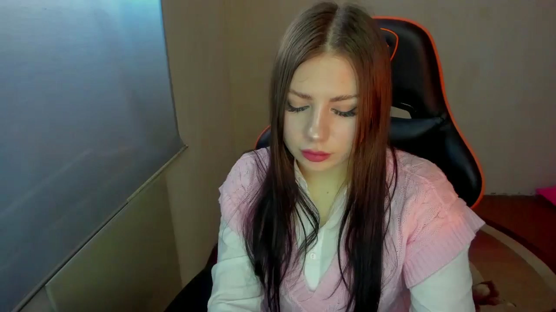 Gallery image thumbnail from FlyingDream's myfreecams stream on, 01/20/2025, 12:00 image 13 of 20