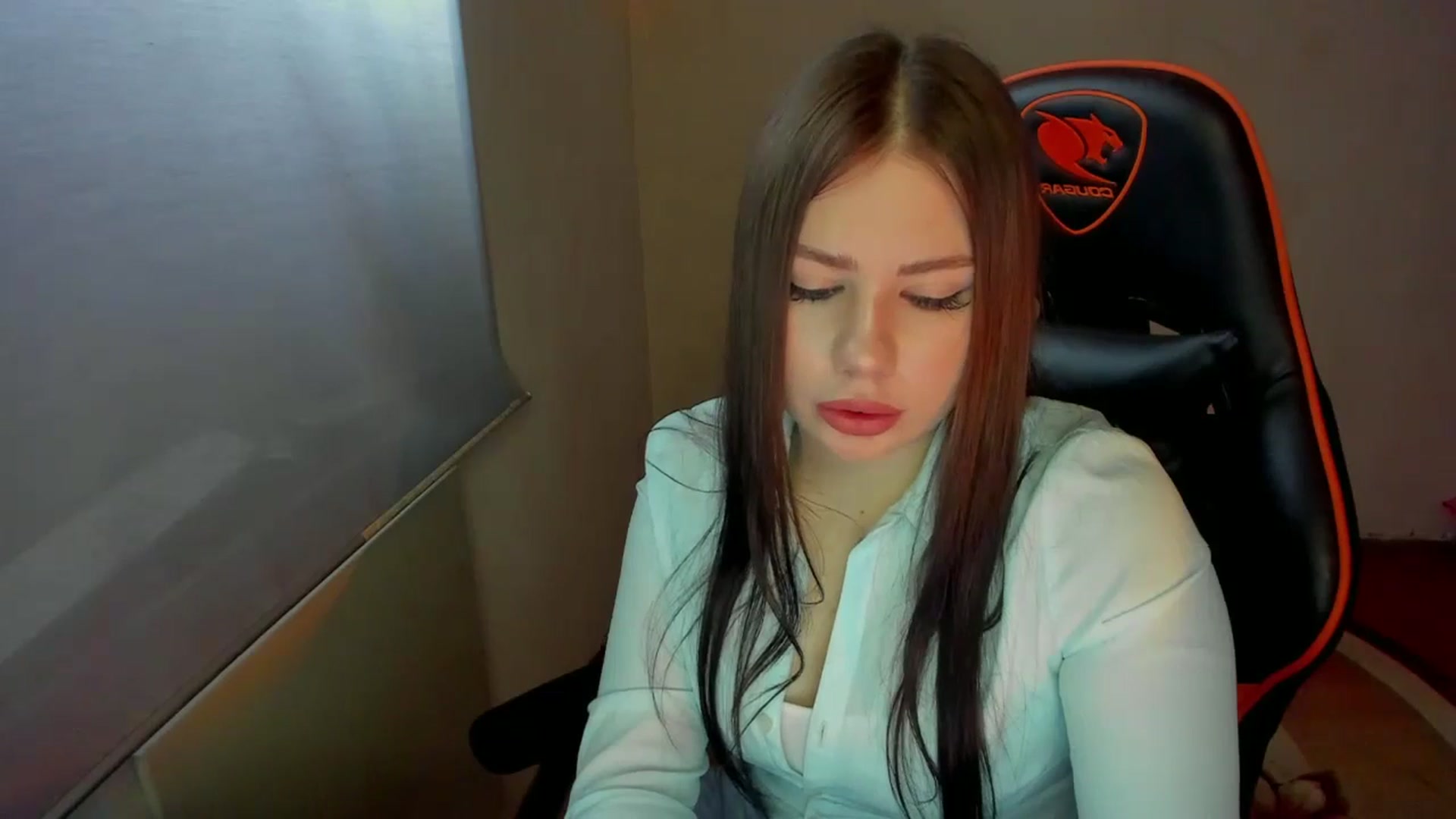 Gallery image thumbnail from FlyingDream's myfreecams stream on, 01/27/2025, 08:32 image 4 of 20