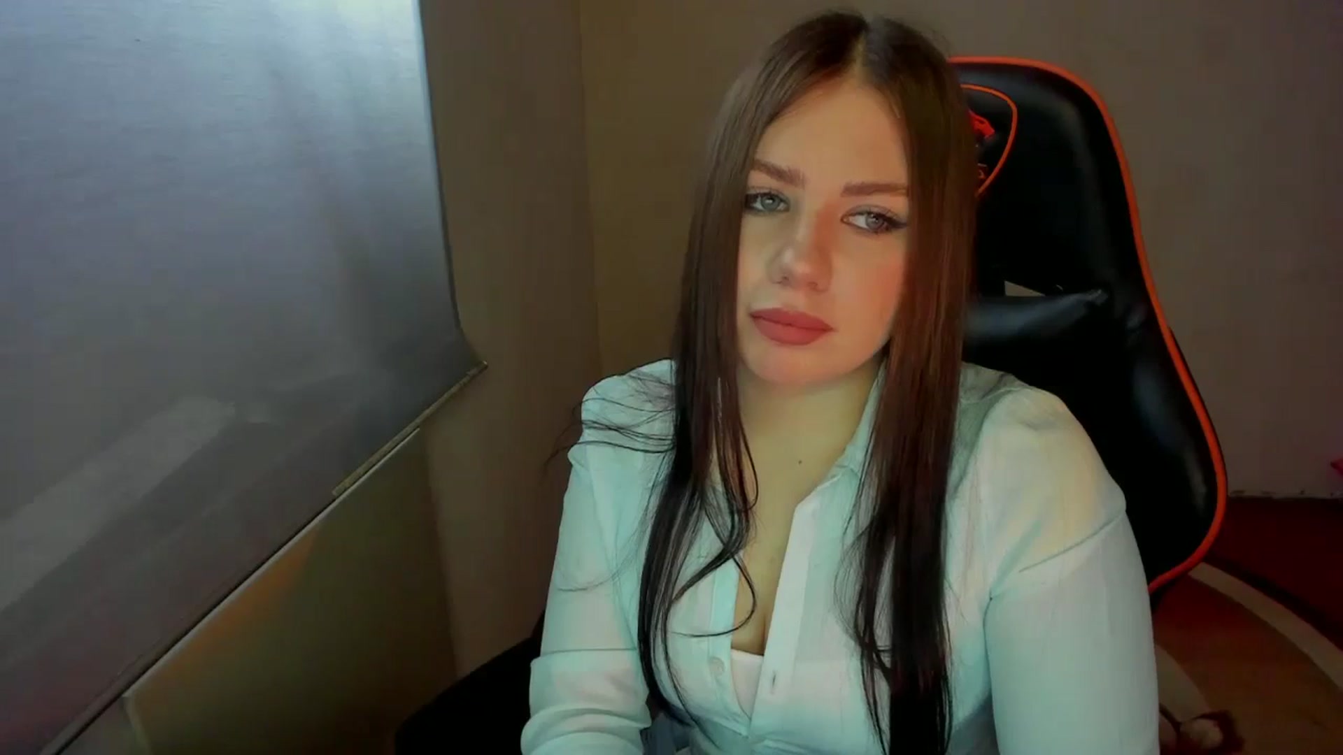 Gallery image thumbnail from FlyingDream's myfreecams stream on, 01/27/2025, 08:32 image 13 of 20