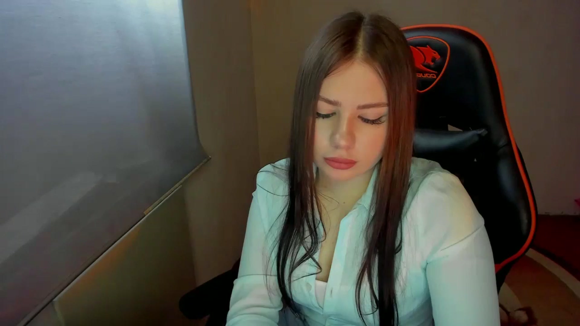 Gallery image thumbnail from FlyingDream's myfreecams stream on, 01/27/2025, 08:32 image 5 of 20