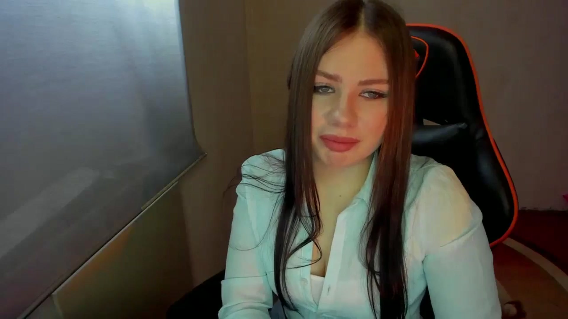 Gallery image thumbnail from FlyingDream's myfreecams stream on, 01/27/2025, 08:32 image 12 of 20