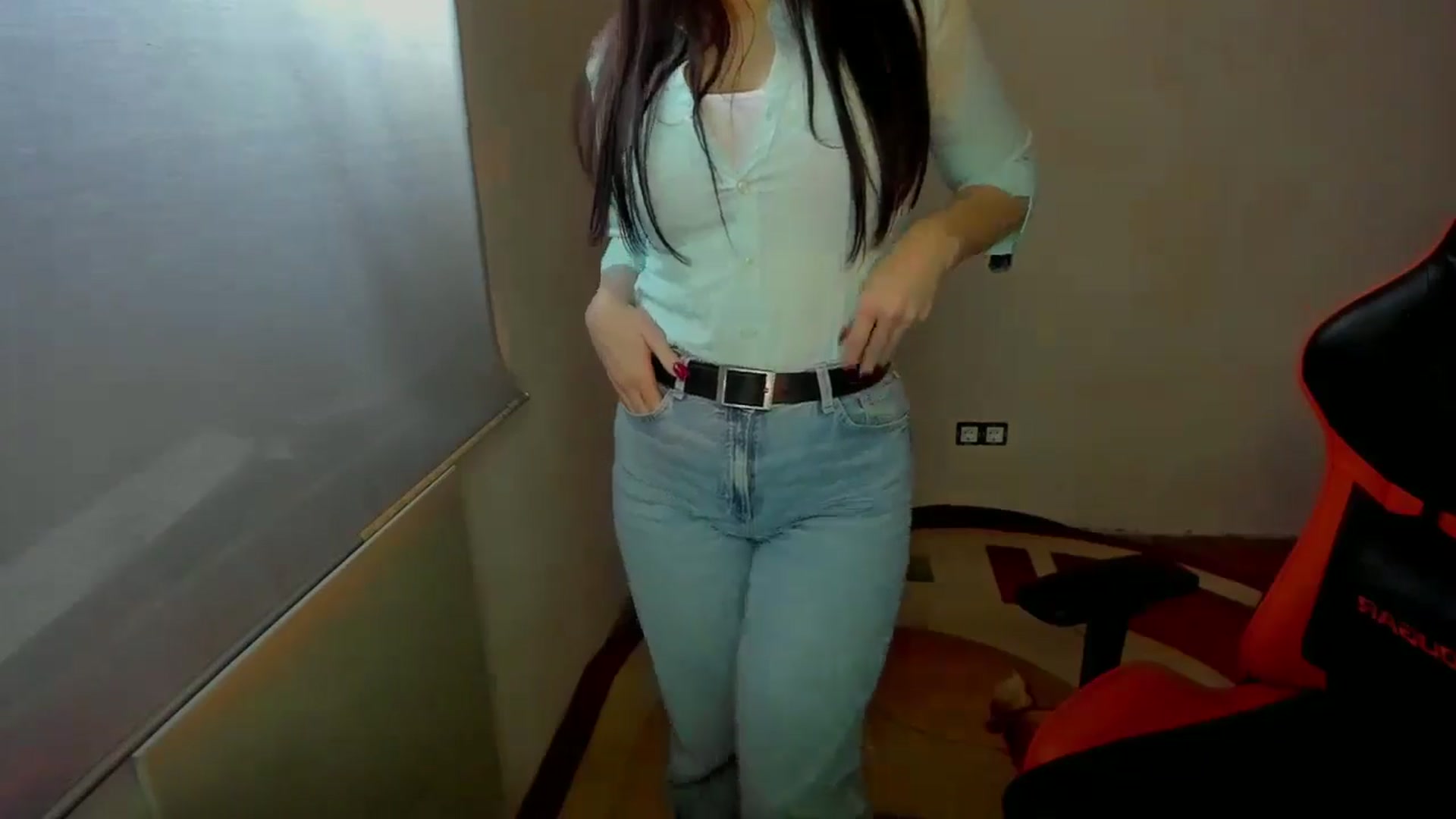 Gallery image thumbnail from FlyingDream's myfreecams stream on, 01/27/2025, 08:32 image 15 of 20
