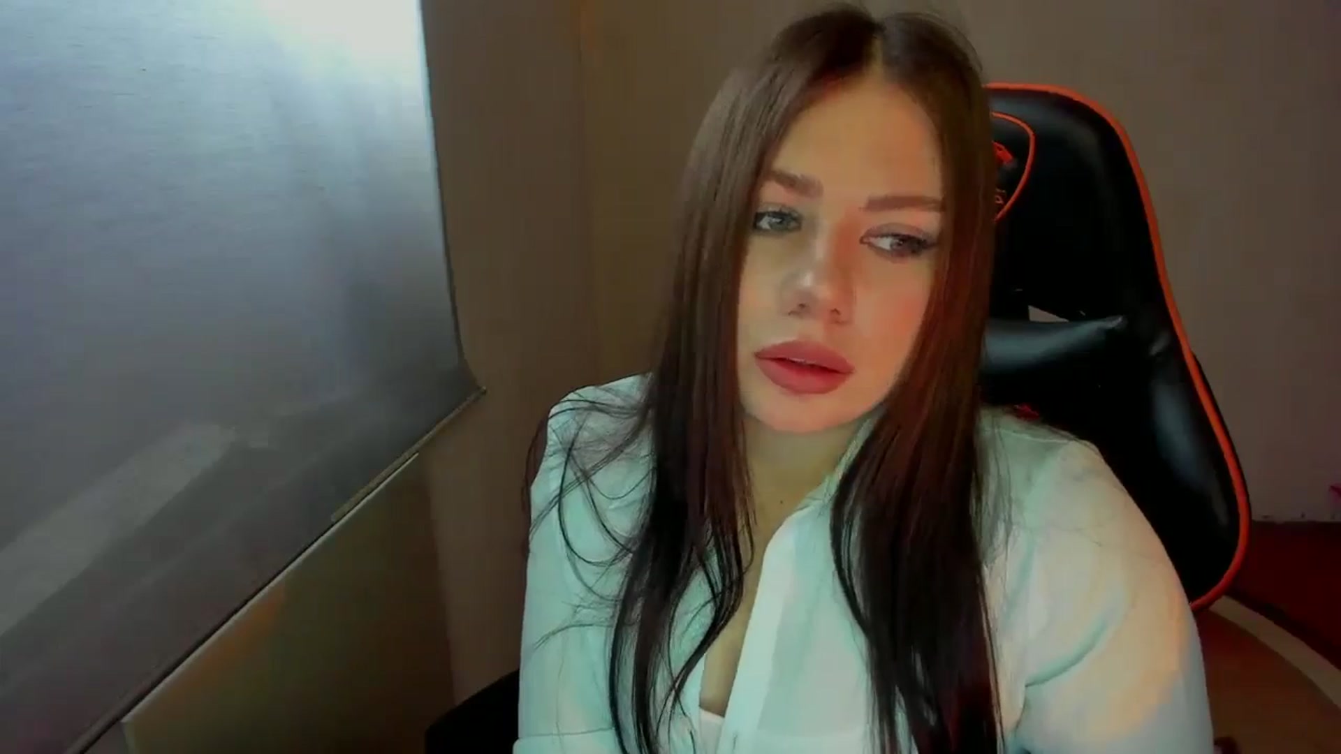 Gallery image thumbnail from FlyingDream's myfreecams stream on, 01/27/2025, 09:14 image 10 of 20