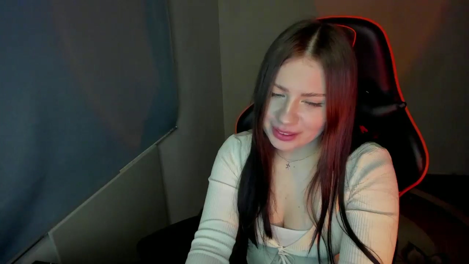 Gallery image thumbnail from FlyingDream's myfreecams stream on, 01/29/2025, 17:15 image 4 of 20
