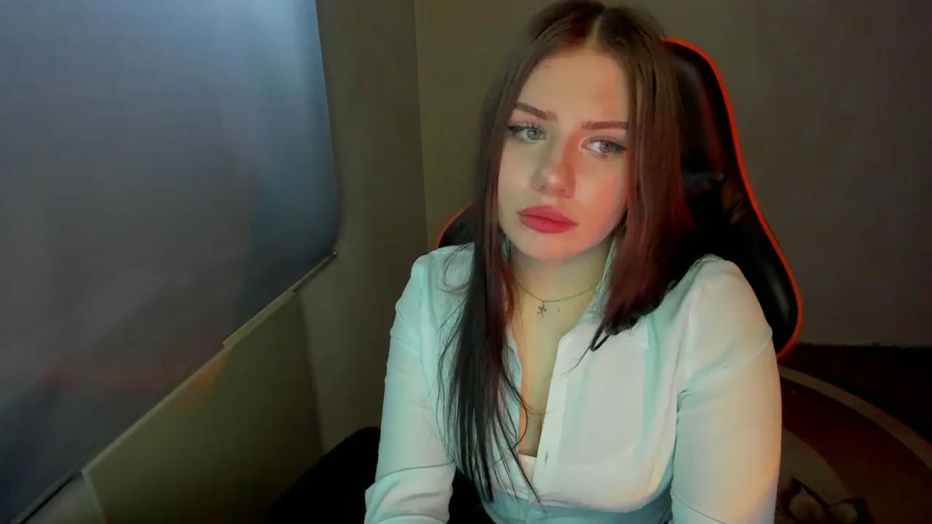 Gallery image thumbnail from FlyingDream's myfreecams stream on, 01/30/2025, 14:04 image 17 of 20