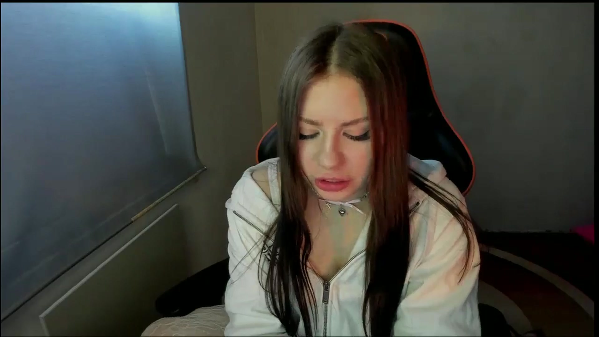 Gallery image thumbnail from FlyingDream's myfreecams stream on, 02/23/2025, 13:57 image 9 of 20