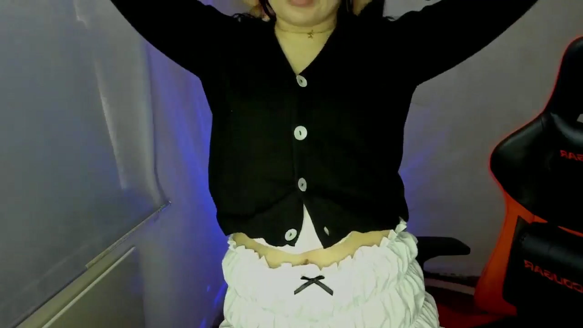 Gallery image thumbnail from FlyingDream's myfreecams stream on, 02/25/2025, 13:17 image 15 of 20