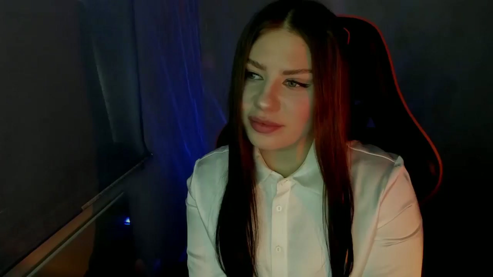 Gallery image thumbnail from FlyingDream's myfreecams stream on, 02/27/2025, 13:42 image 12 of 20