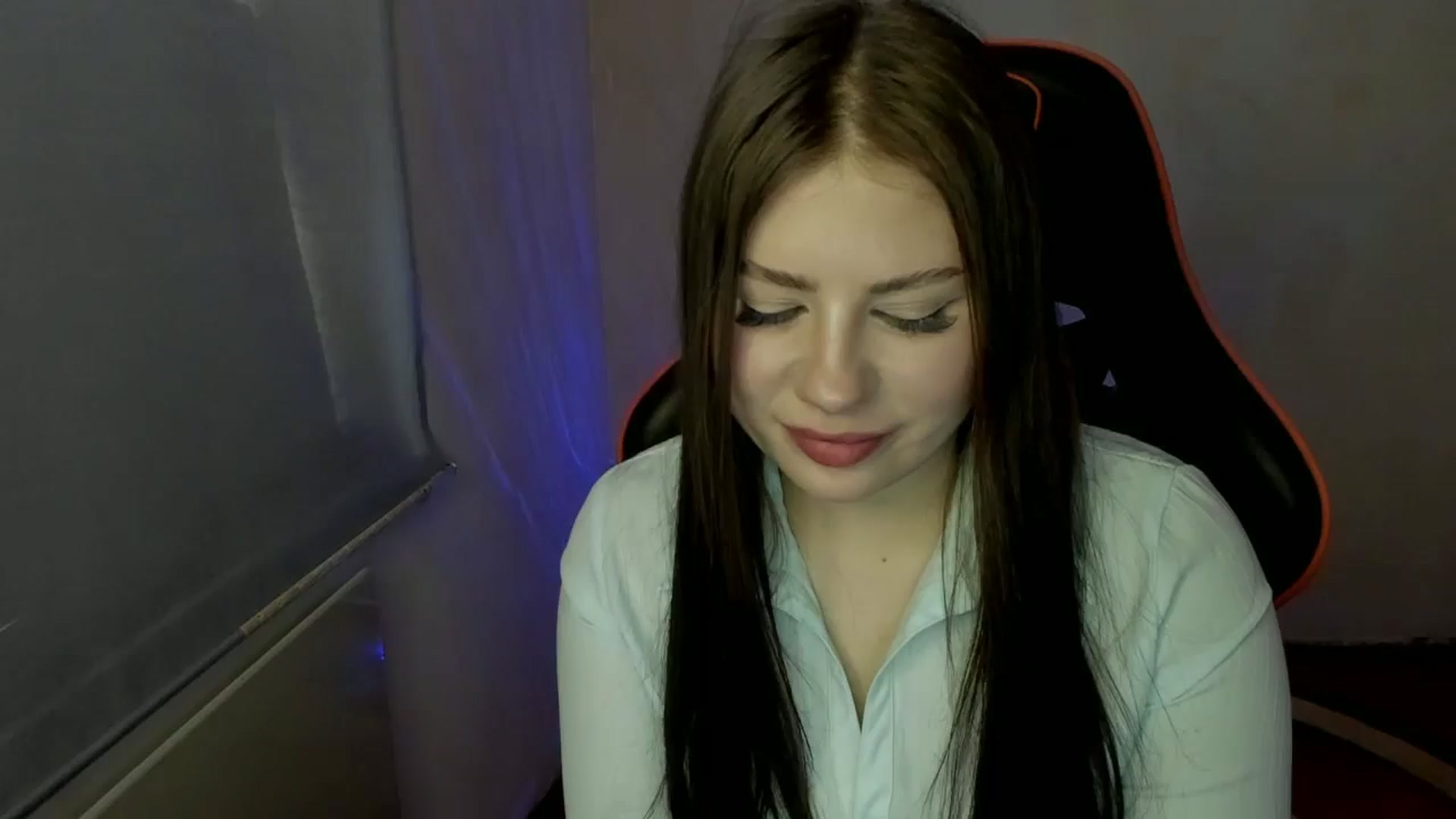 Gallery image thumbnail from FlyingDream's myfreecams stream on, 02/28/2025, 10:28 image 14 of 20