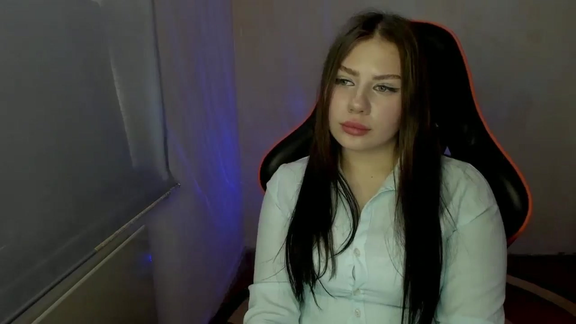 Gallery image thumbnail from FlyingDream's myfreecams stream on, 02/28/2025, 10:28 image 4 of 20