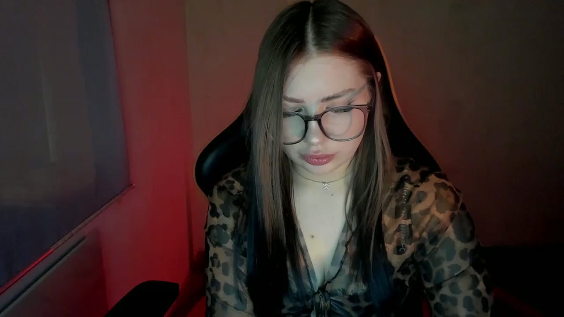 Gallery image thumbnail from FlyingDream's myfreecams stream on, 03/24/2025, 12:58 image 14 of 20