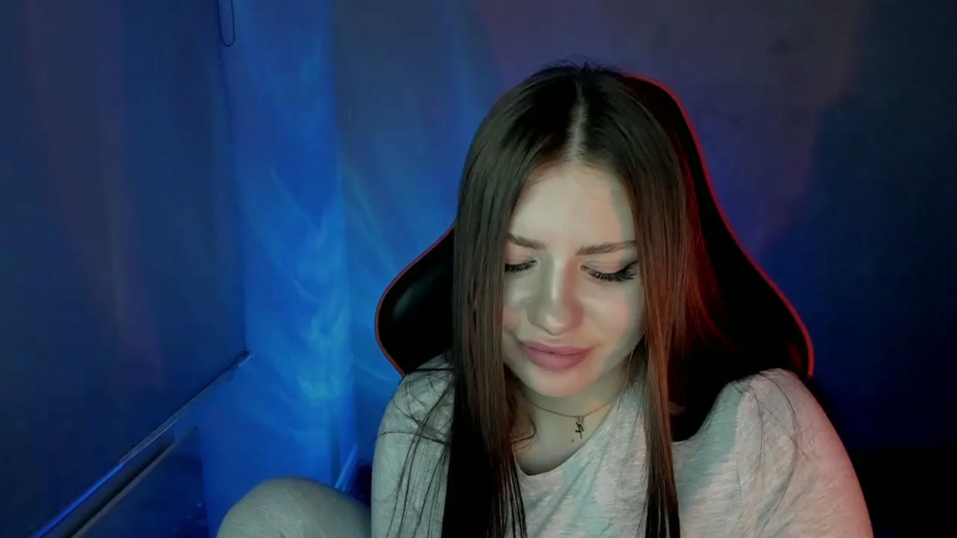Gallery image thumbnail from FlyingDream's myfreecams stream on, 04/04/2025, 12:36 image 10 of 20