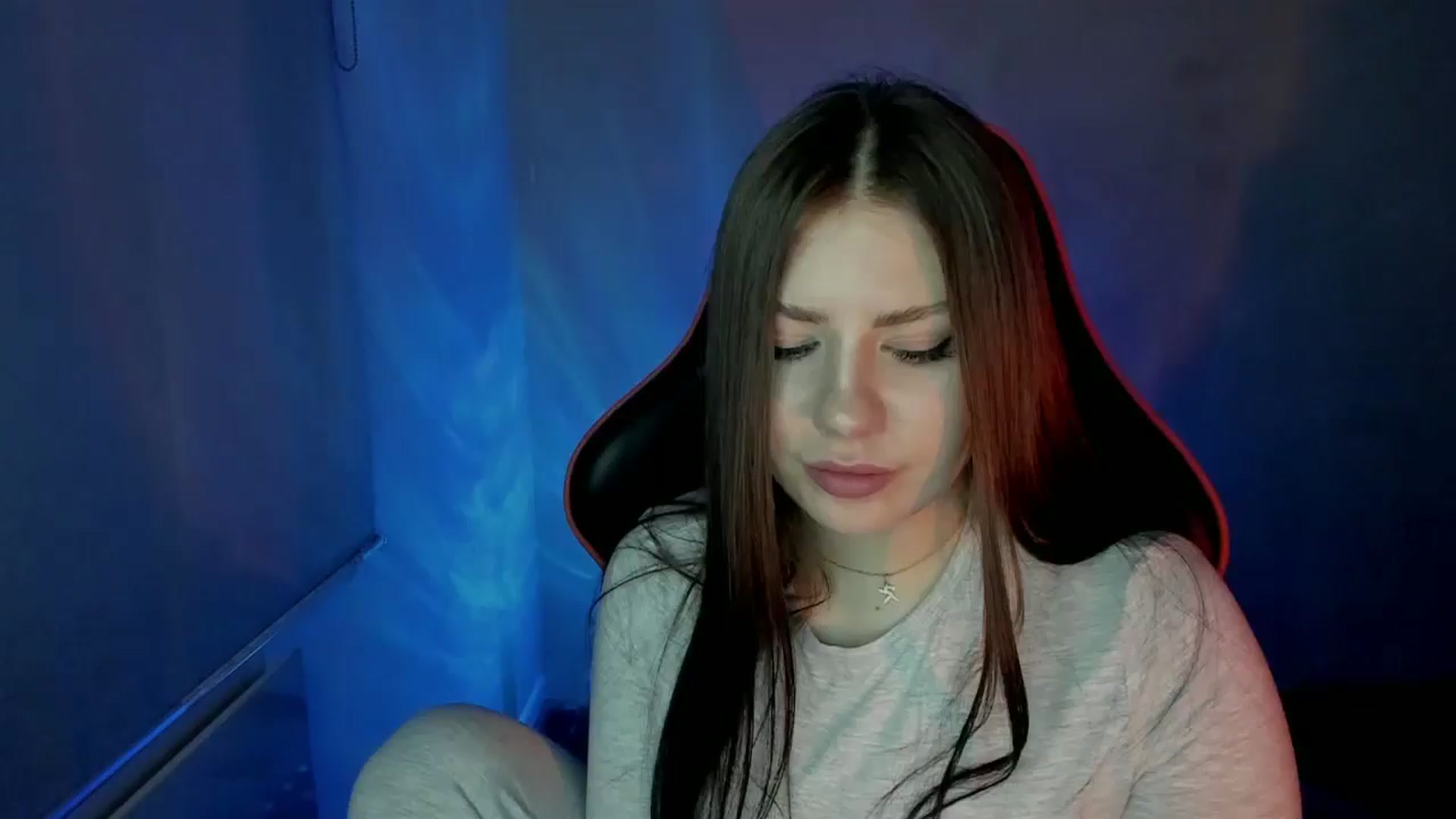 Gallery image thumbnail from FlyingDream's myfreecams stream on, 04/04/2025, 12:36 image 7 of 20