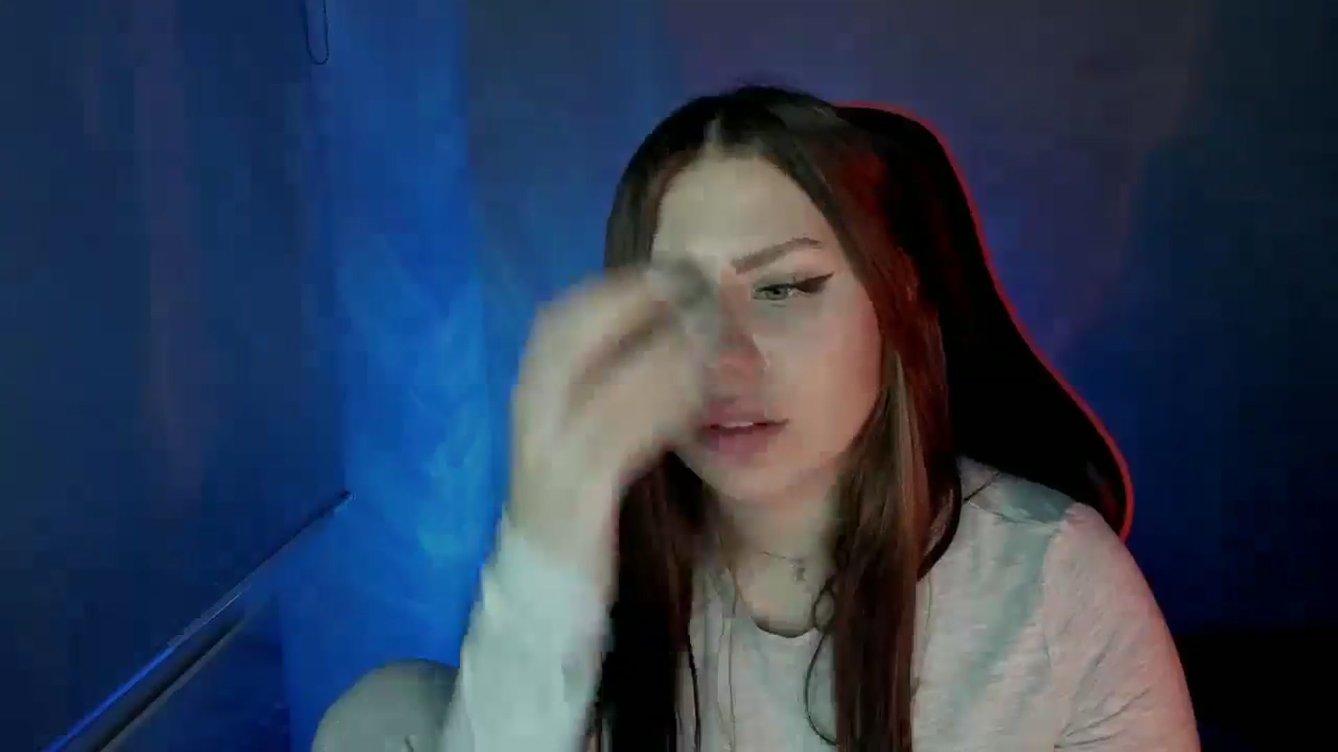 Gallery image thumbnail from FlyingDream's myfreecams stream on, 04/04/2025, 12:36 image 15 of 20