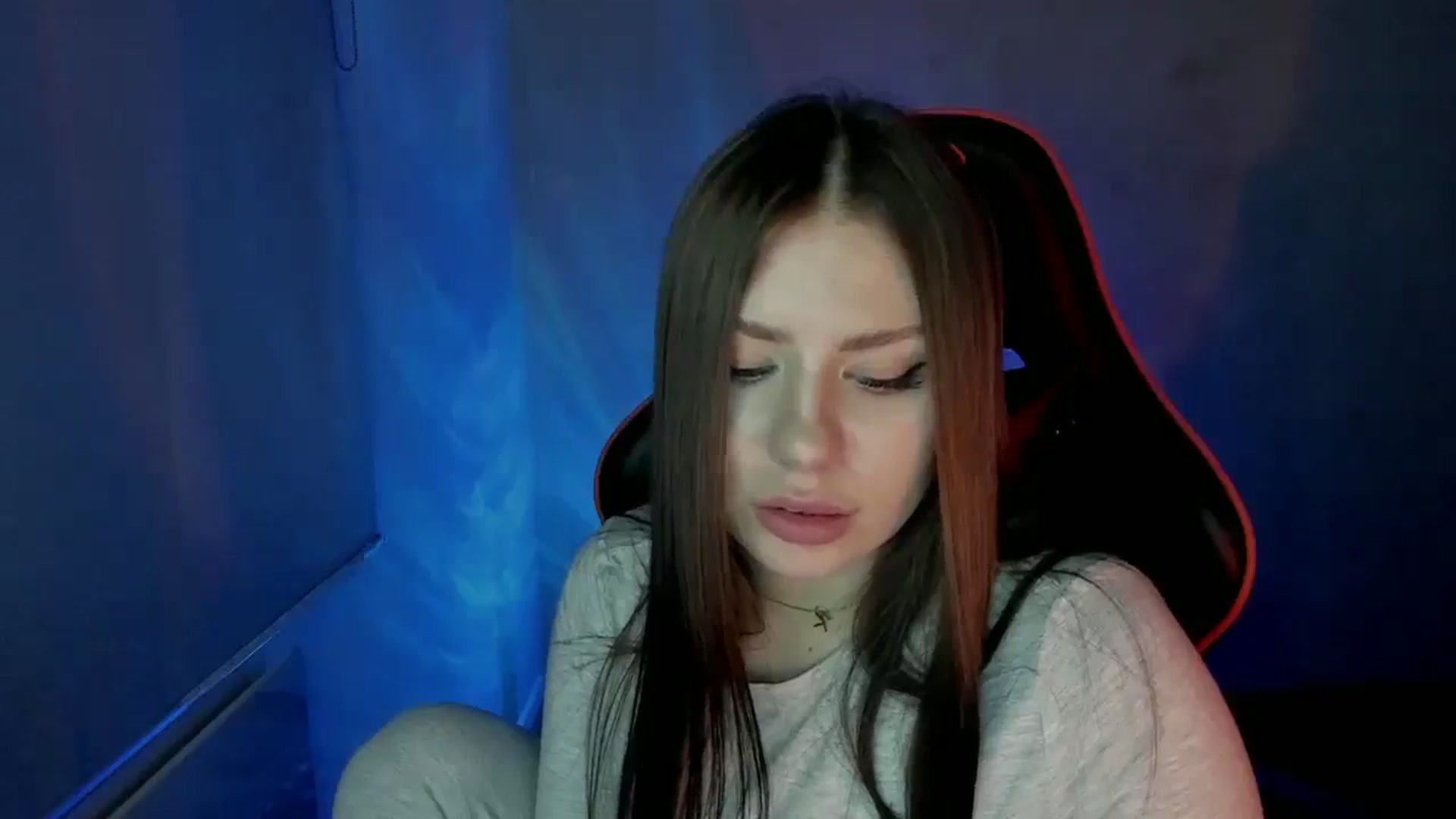 Gallery image thumbnail from FlyingDream's myfreecams stream on, 04/04/2025, 12:36 image 11 of 20
