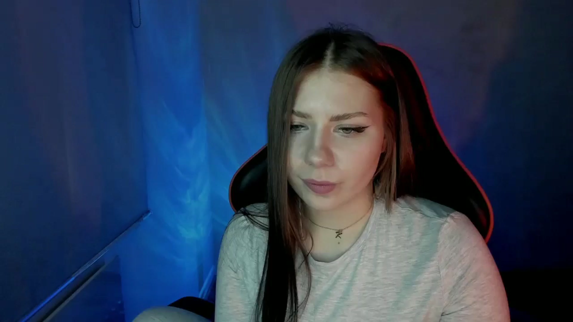 Gallery image thumbnail from FlyingDream's myfreecams stream on, 04/04/2025, 12:36 image 4 of 20