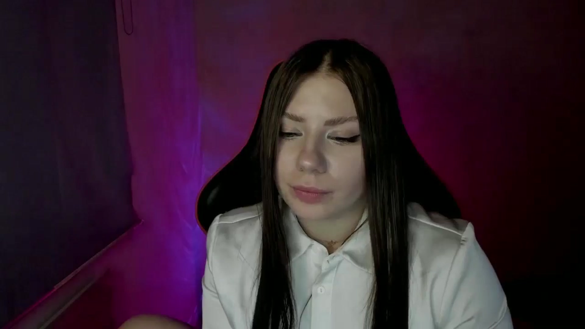 Gallery image thumbnail from FlyingDream's myfreecams stream on, 04/05/2025, 14:21 image 20 of 20