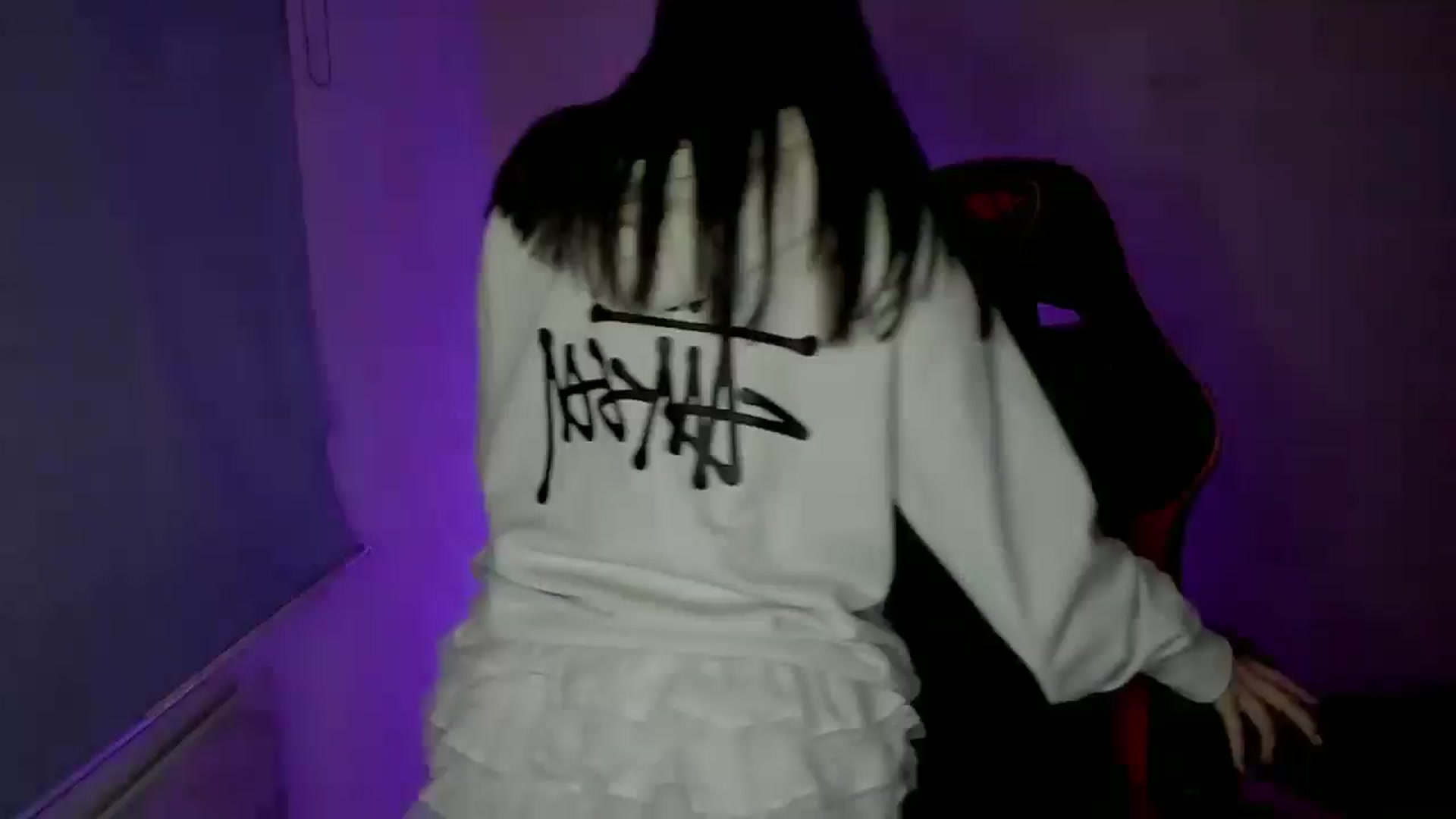 Gallery image thumbnail from FlyingDream's myfreecams stream on, 04/05/2025, 15:37 image 5 of 20