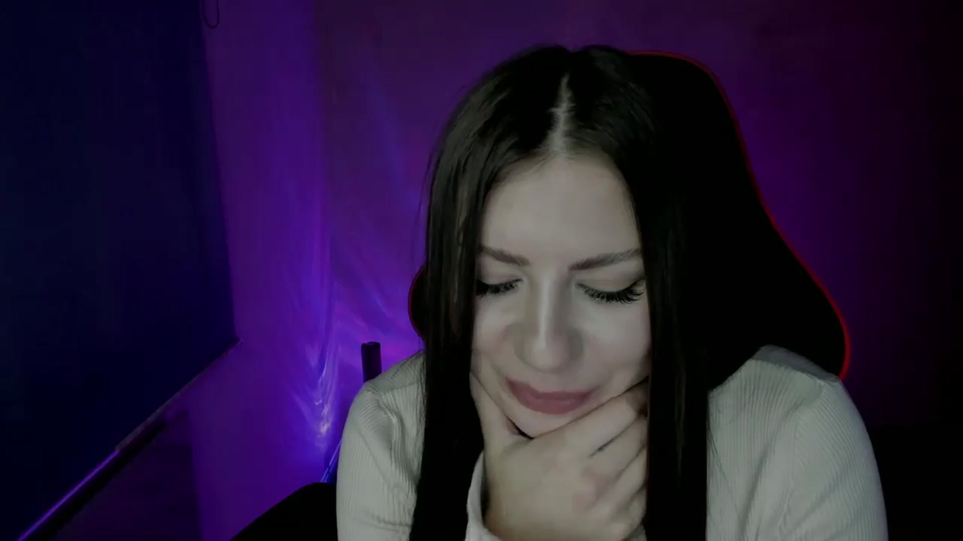 Gallery image thumbnail from FlyingDream's myfreecams stream on, 04/06/2025, 12:55 image 20 of 20