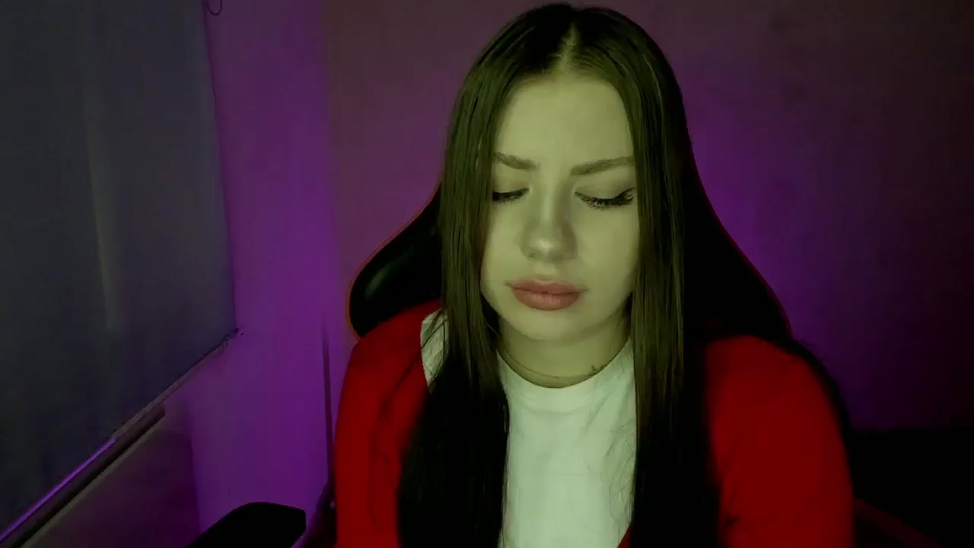 Gallery image thumbnail from FlyingDream's myfreecams stream on, 04/07/2025, 10:59 image 9 of 20