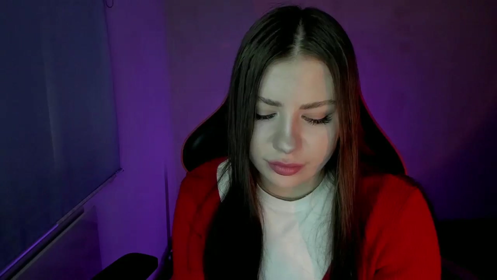 Gallery image thumbnail from FlyingDream's myfreecams stream on, 04/07/2025, 10:59 image 4 of 20