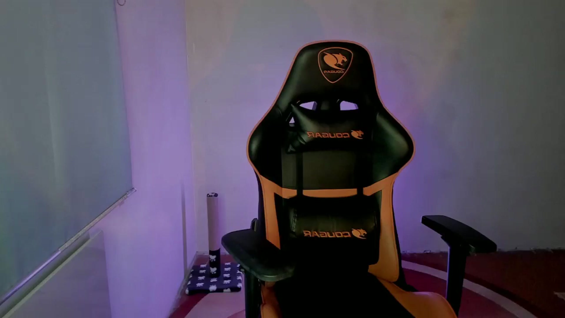 Gallery image thumbnail from FlyingDream's myfreecams stream on, 04/09/2025, 10:56 image 16 of 20