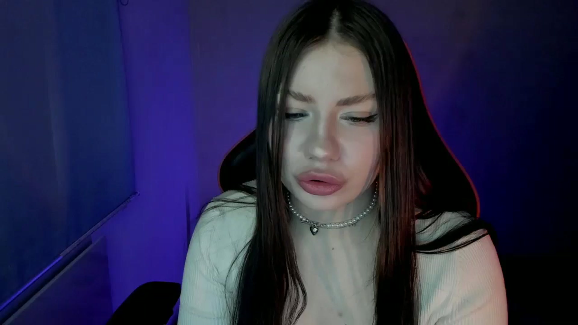 Gallery image thumbnail from FlyingDream's myfreecams stream on, 04/09/2025, 10:56 image 6 of 20