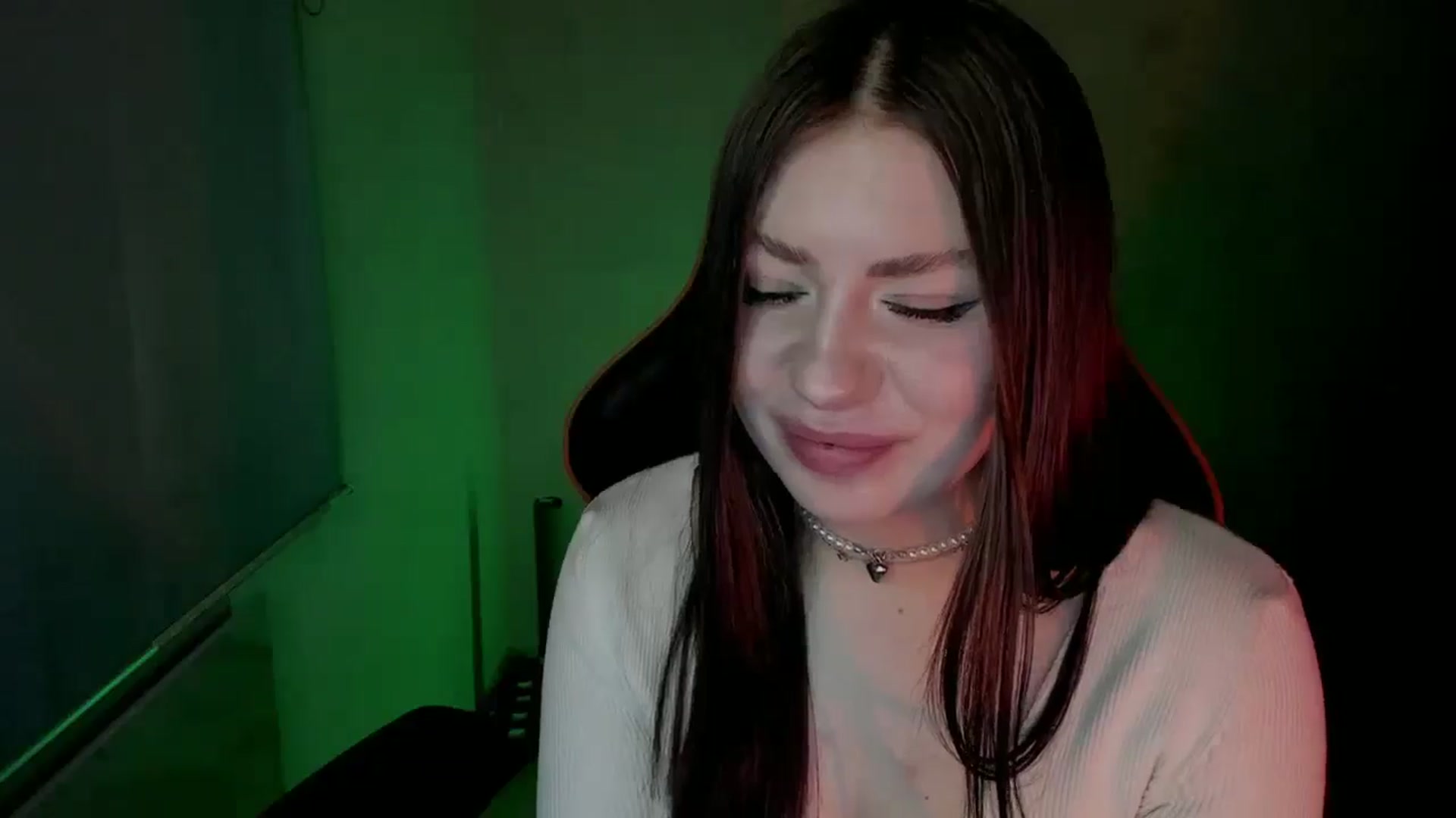 Gallery image thumbnail from FlyingDream's myfreecams stream on, 04/09/2025, 12:16 image 20 of 20