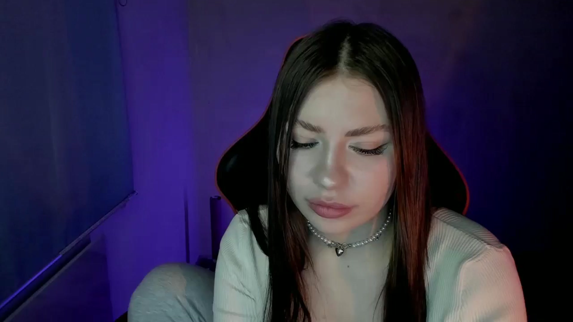 Gallery image thumbnail from FlyingDream's myfreecams stream on, 04/09/2025, 12:16 image 2 of 20