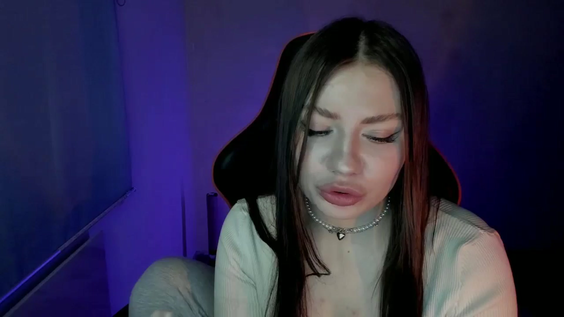 Gallery image thumbnail from FlyingDream's myfreecams stream on, 04/09/2025, 12:16 image 3 of 20
