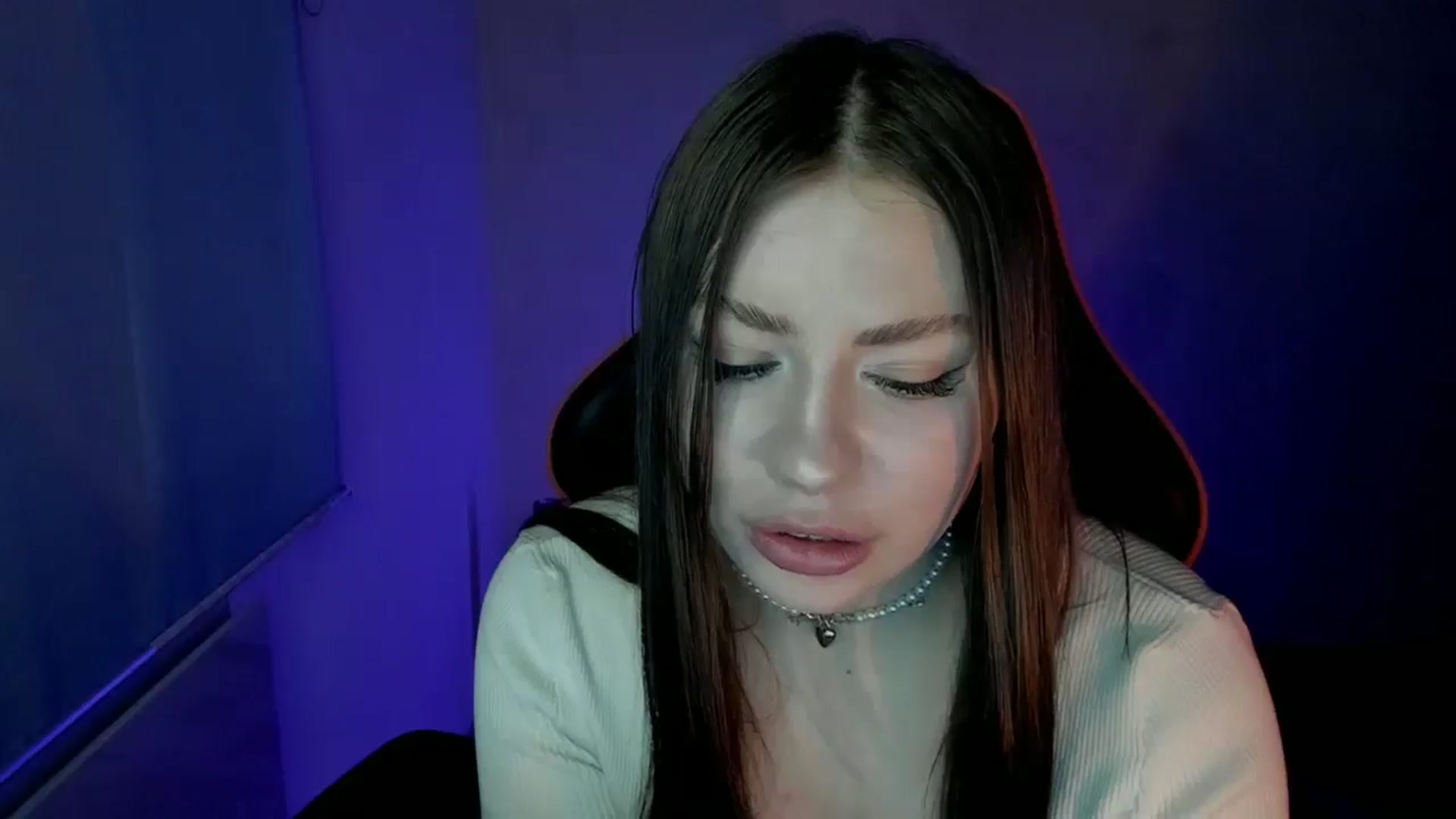 Gallery image thumbnail from FlyingDream's myfreecams stream on, 04/09/2025, 12:16 image 5 of 20