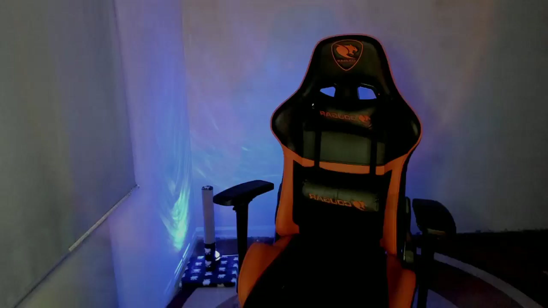 Gallery image thumbnail from FlyingDream's myfreecams stream on, 04/11/2025, 11:08 image 8 of 20