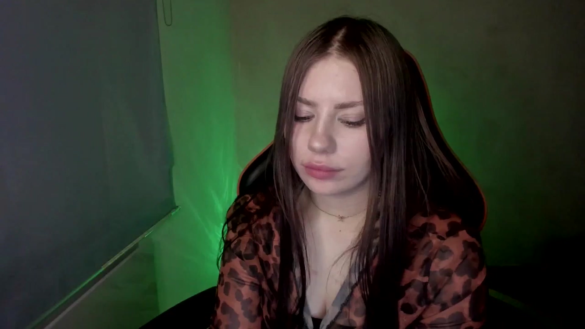 Gallery image thumbnail from FlyingDream's myfreecams stream on, 04/13/2025, 12:11 image 12 of 20