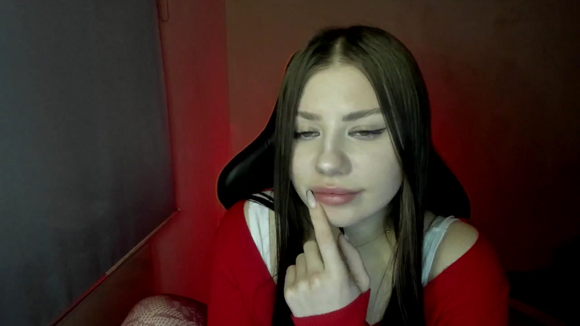 Gallery image thumbnail from FlyingDream's myfreecams stream on, 04/18/2025, 11:22 image 9 of 20